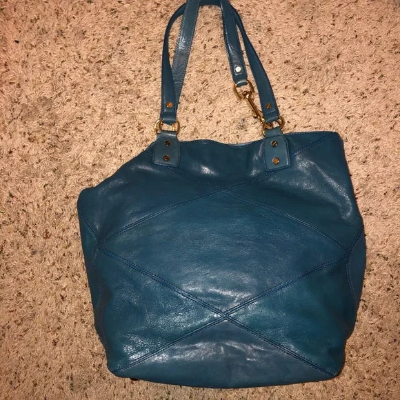 Michael Kors Blue Patent leather Hobo Bag - Picture 4 of 8